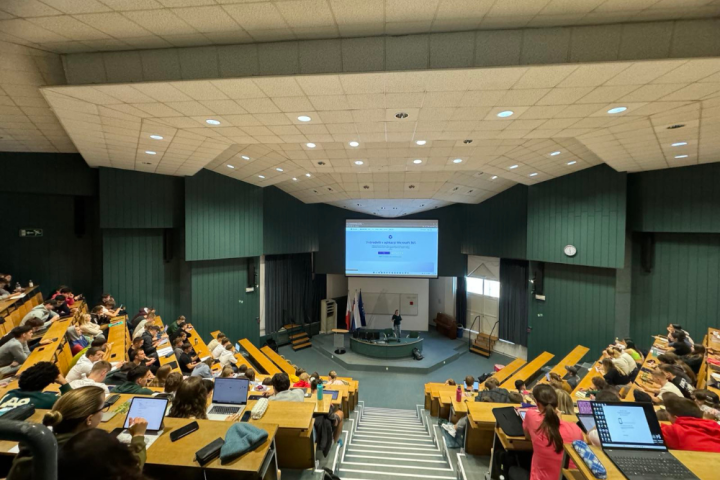 CDIUL Digitalni ULTRA maraton za študente-2025.png