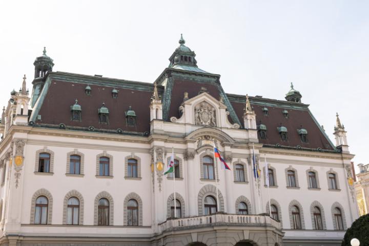 2024 - 800x470px - Rektorat UL (Bor Slana, STA) 10