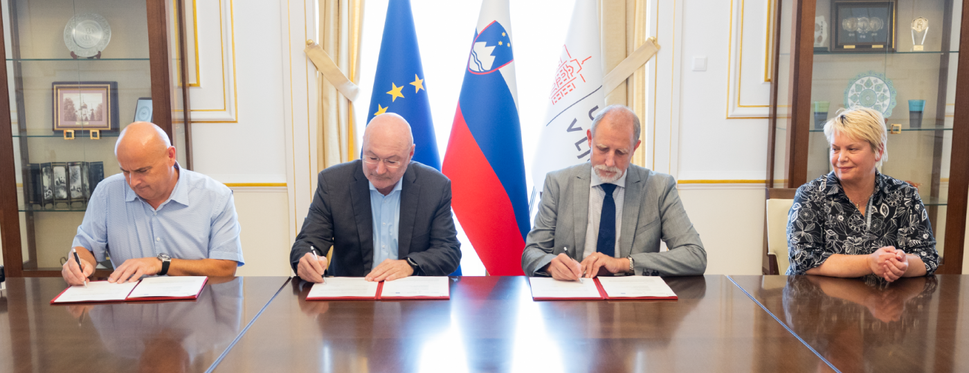 podpis ul vf.png