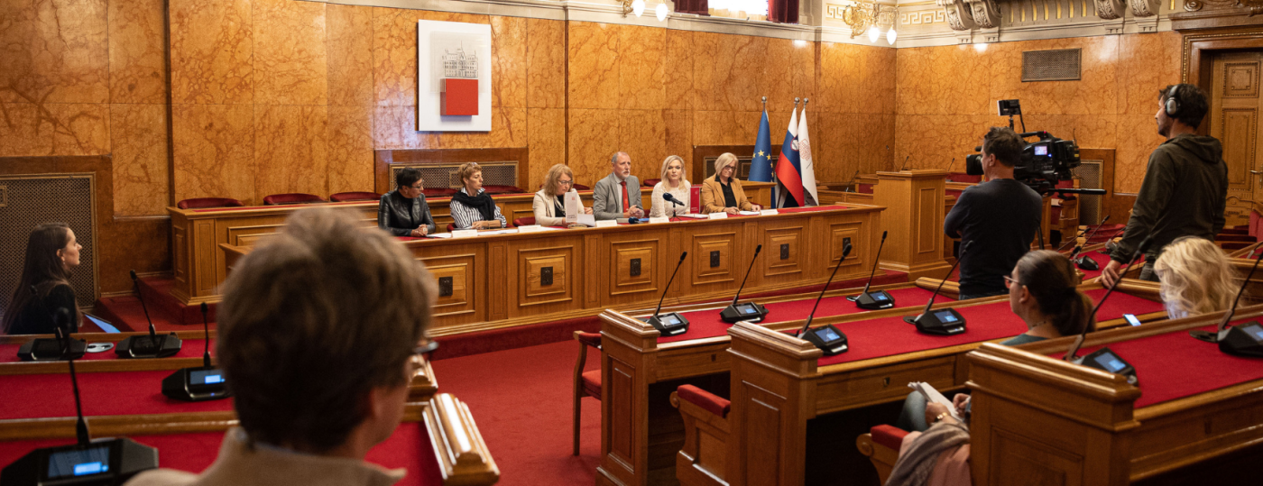 Tiskovna konferenca