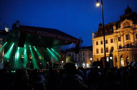 Pozdrav brucem