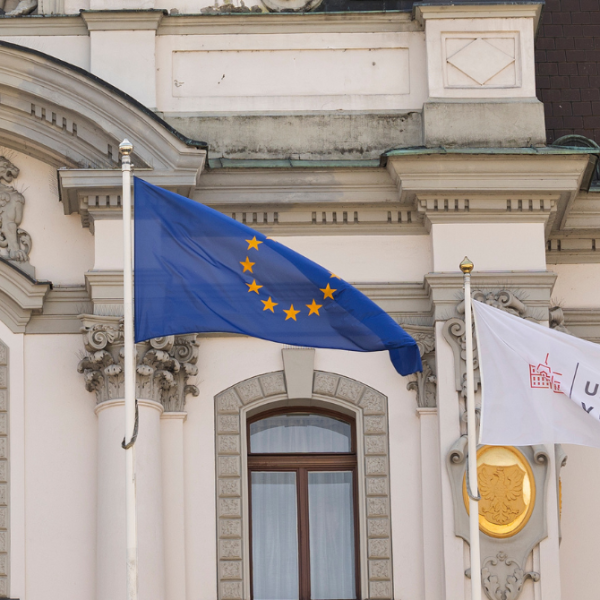 2025-04-10-članstvo v EUA-zastave-BorSlanaSTA.png
