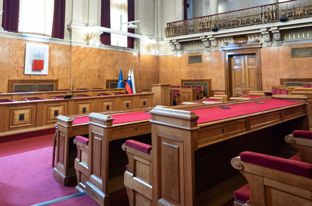 Senat UL.png