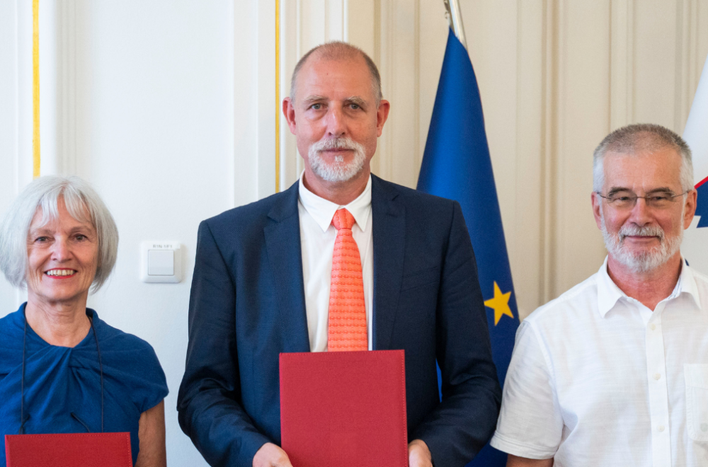 Univerzitetna klinika Golnik postala pridružena članica Univerze v Ljubljani.png