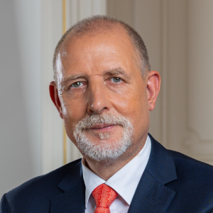 800x800-Gregor Majdič.png