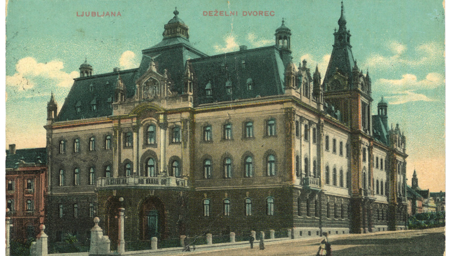 Dezelni dvorec razglednica1.jpg