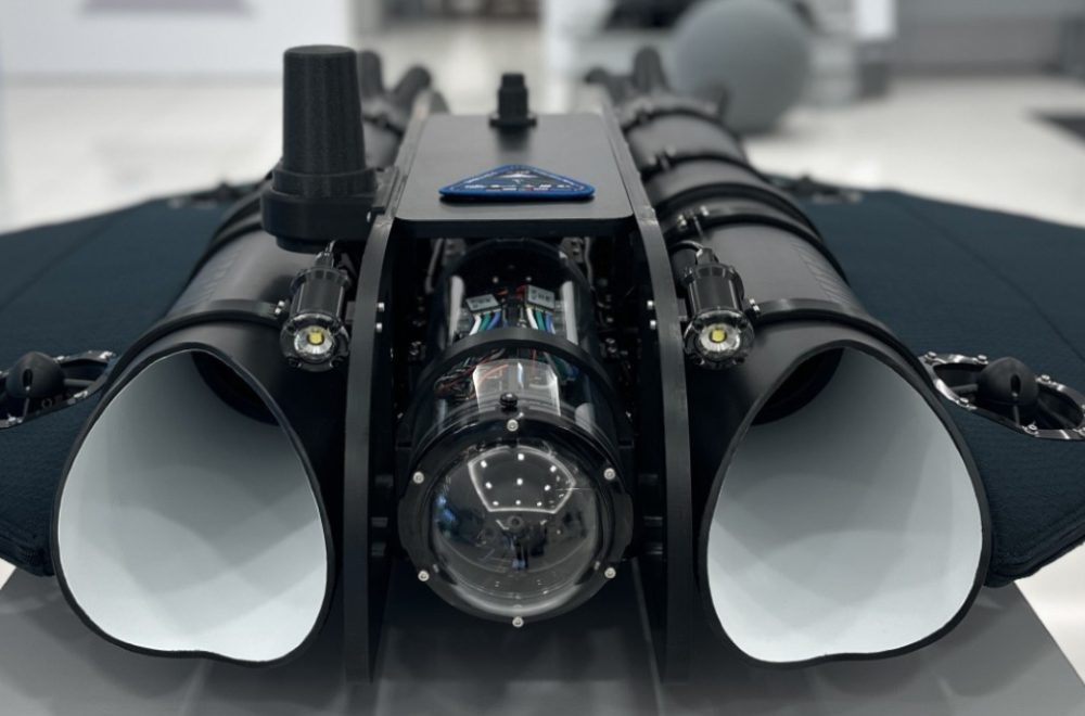 Autonomous underwater drone