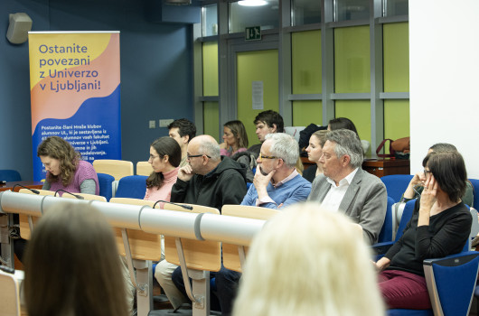 Alumniteka - galerija - dediščina.JPG